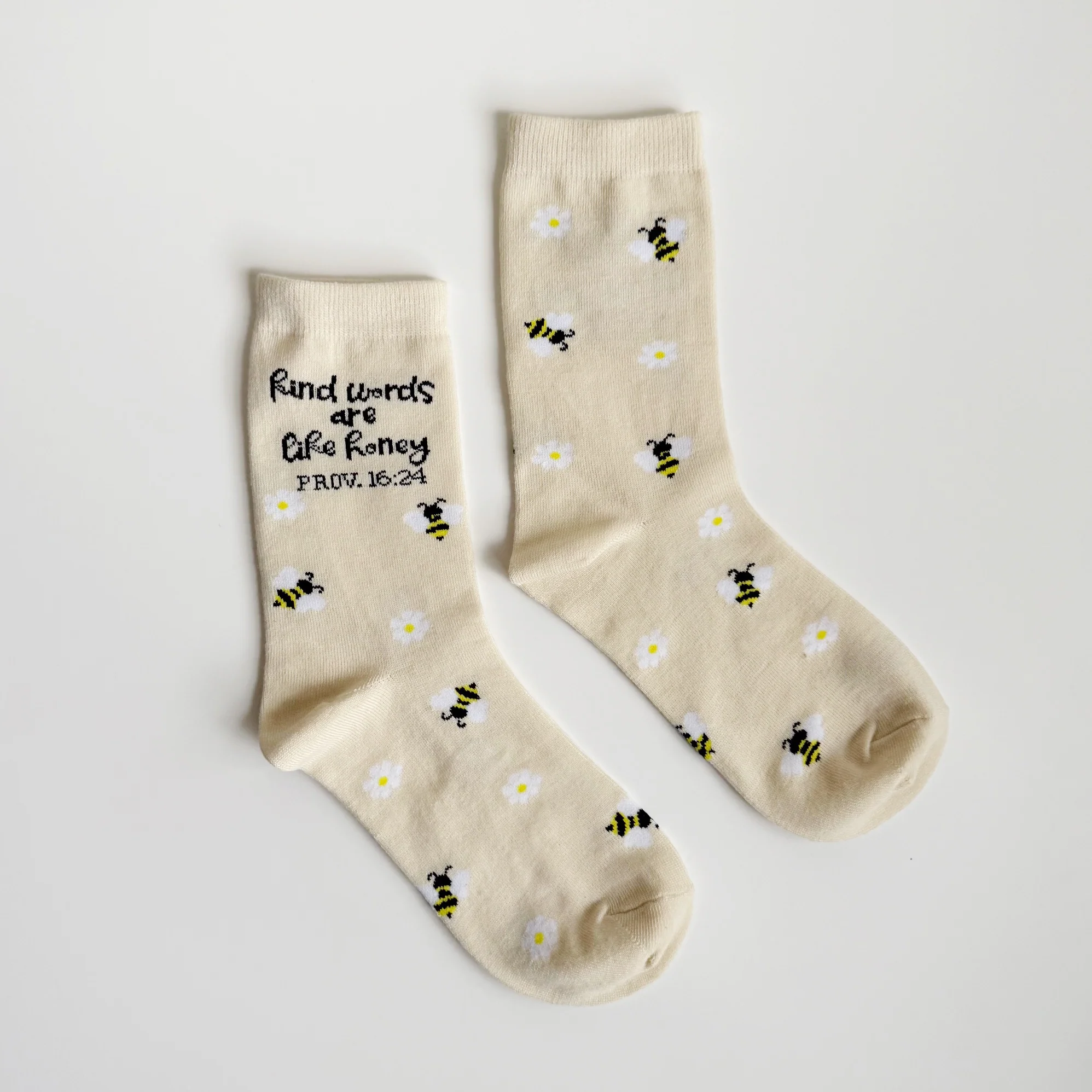 Warehouse Overstock Super Deals Crew Socks - Image 3